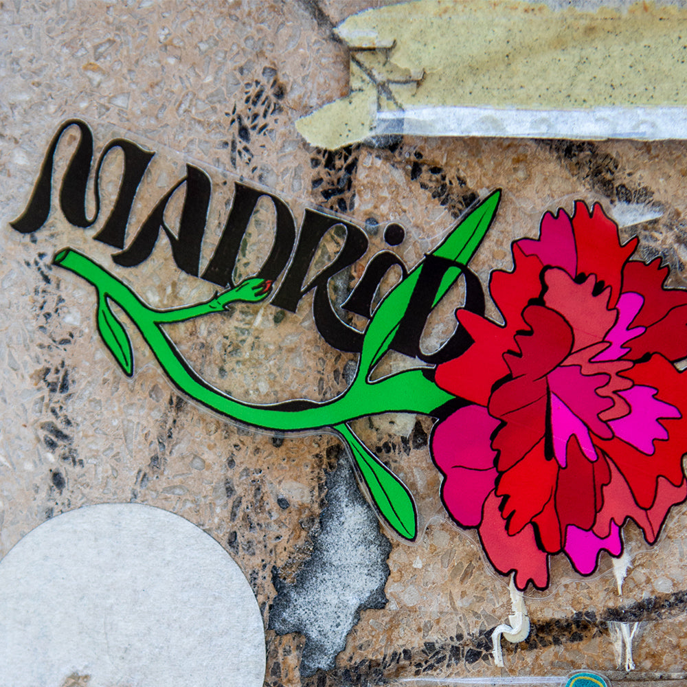 Madrid con clavel