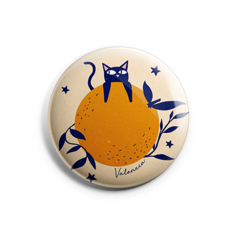 Imán gato con naranja